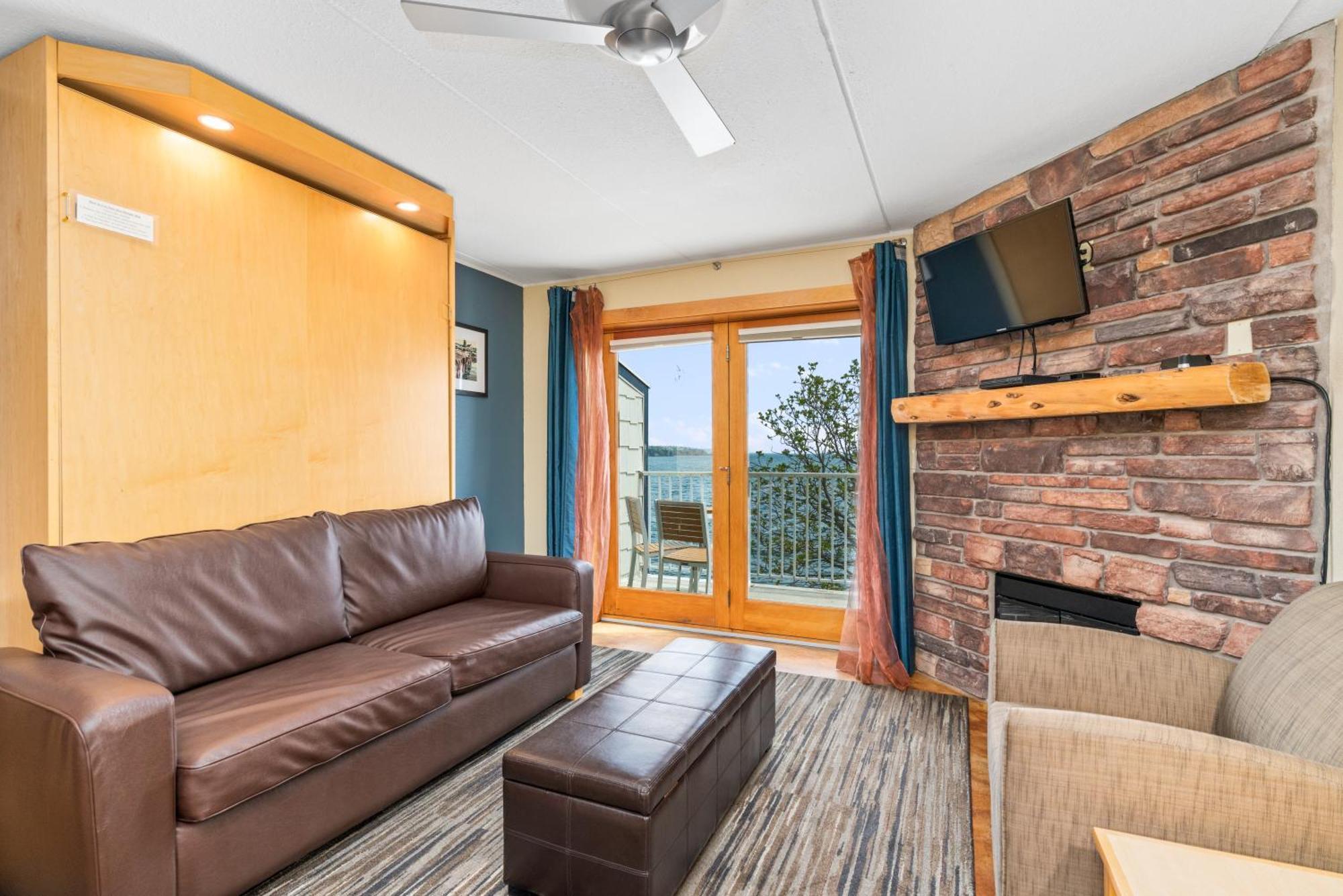 East Bay Suites 大马雷 外观 照片